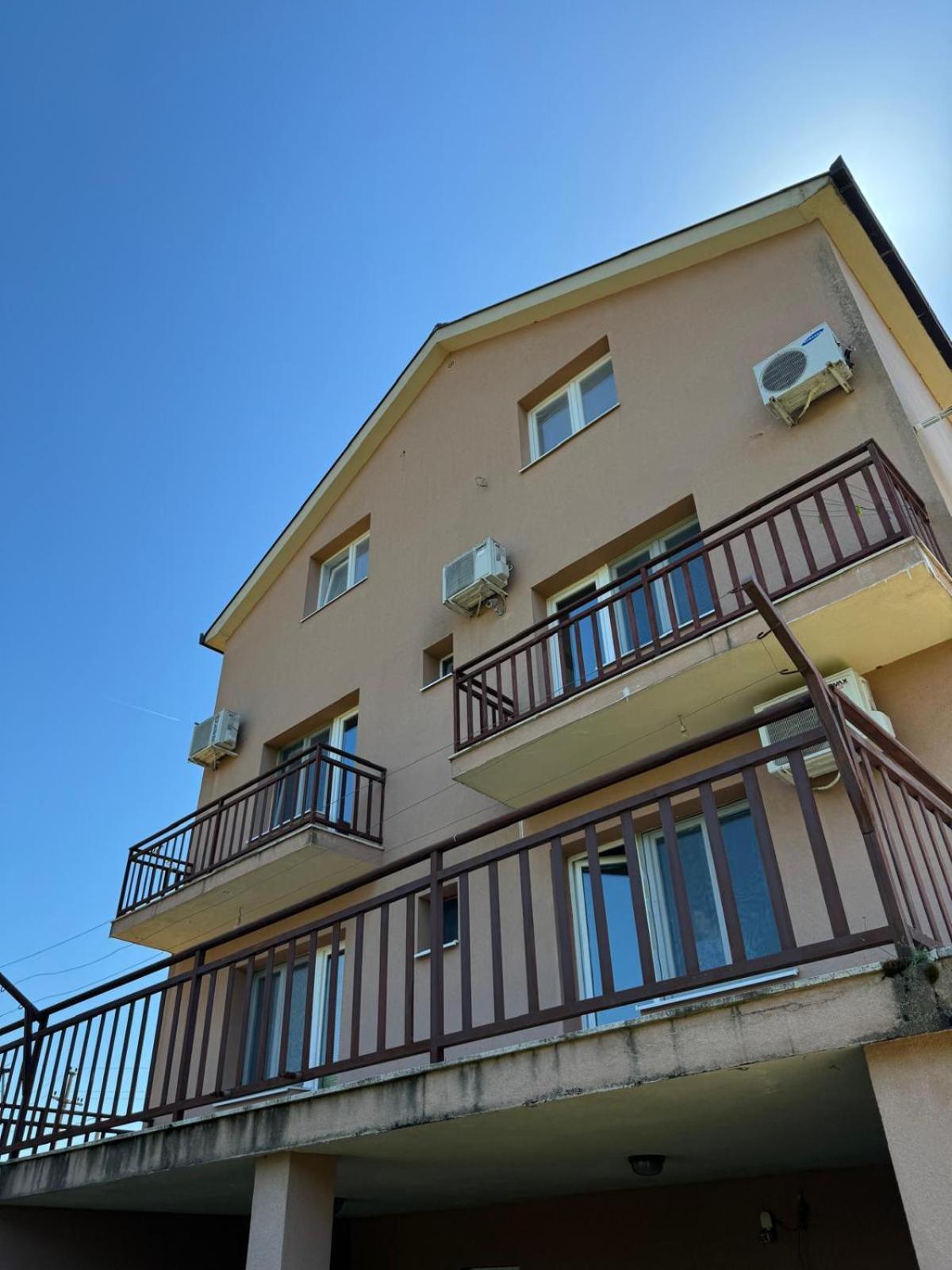 Pansion Ivanka Barac Medjugorje Exterior photo